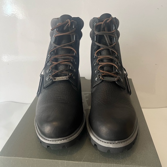 *LIMITED EDITION* Timberland Men’s Boots - Picture 2 of 3